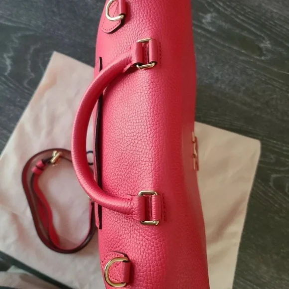 LOUIS VUITTON BAG - Picture 3 of 7